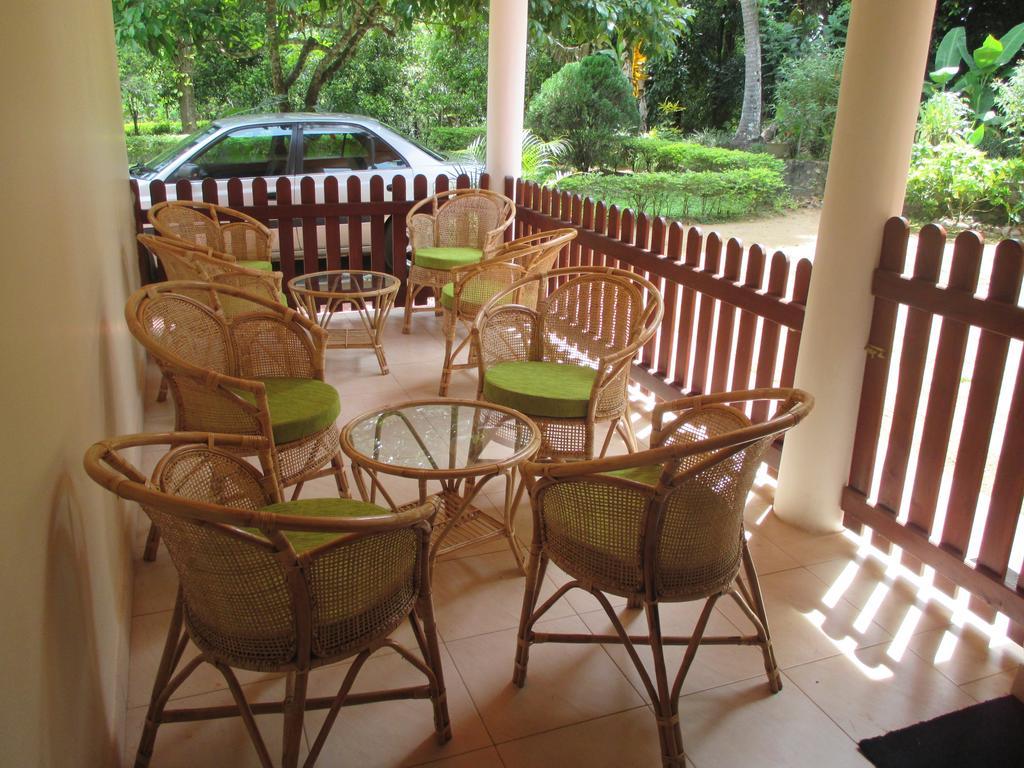 Kobbekaduwa Alfred Colonial Bungalow & Spice Garden חדר תמונה